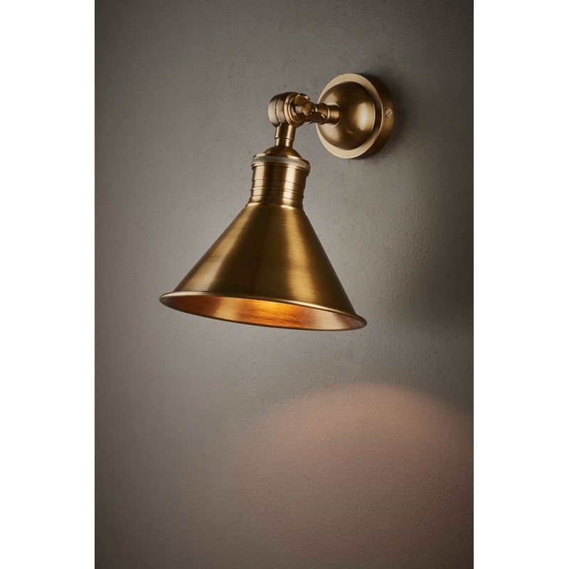 Ventura Metal Wall Sconce, Antique Brass