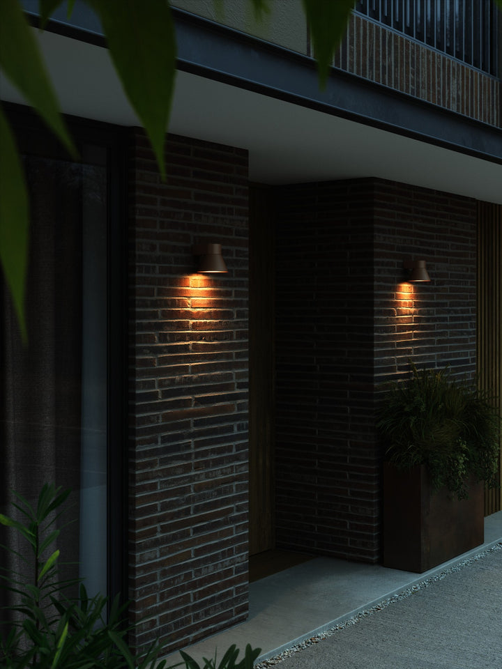 Kyklop Cone Wall Light