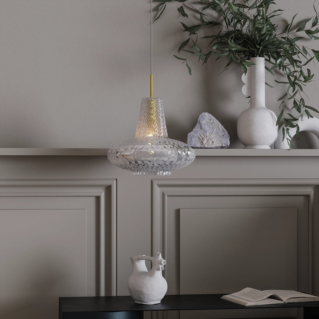 Calibo Sculpt Faceted Cut Glass 1 Light Pendant | Gold and Clear