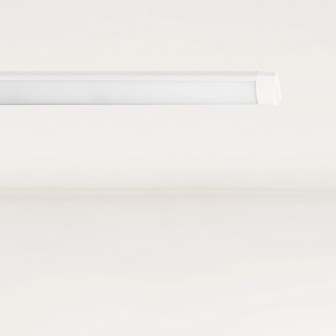 Calibo Swan 1200mm LED Batten | White
