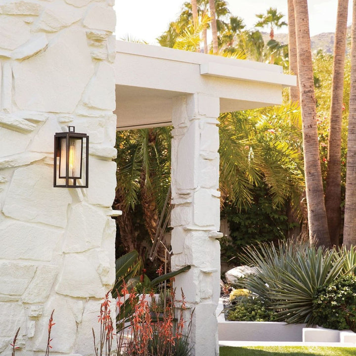 Hinkley Republic 1 Light Medium Wall Mount Lantern | Oil Rubbed Bronze